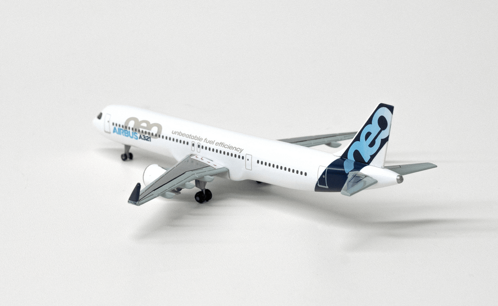 A321 neo  1/400