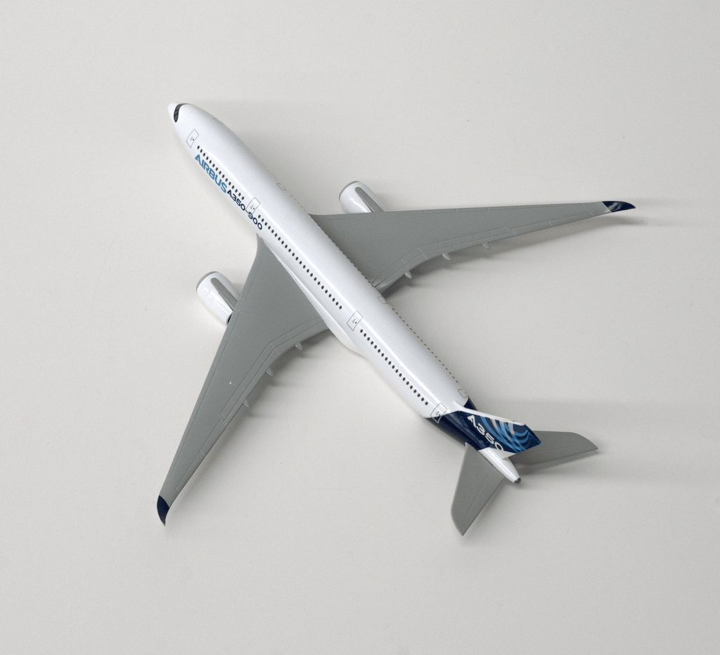 A350-900  1/400