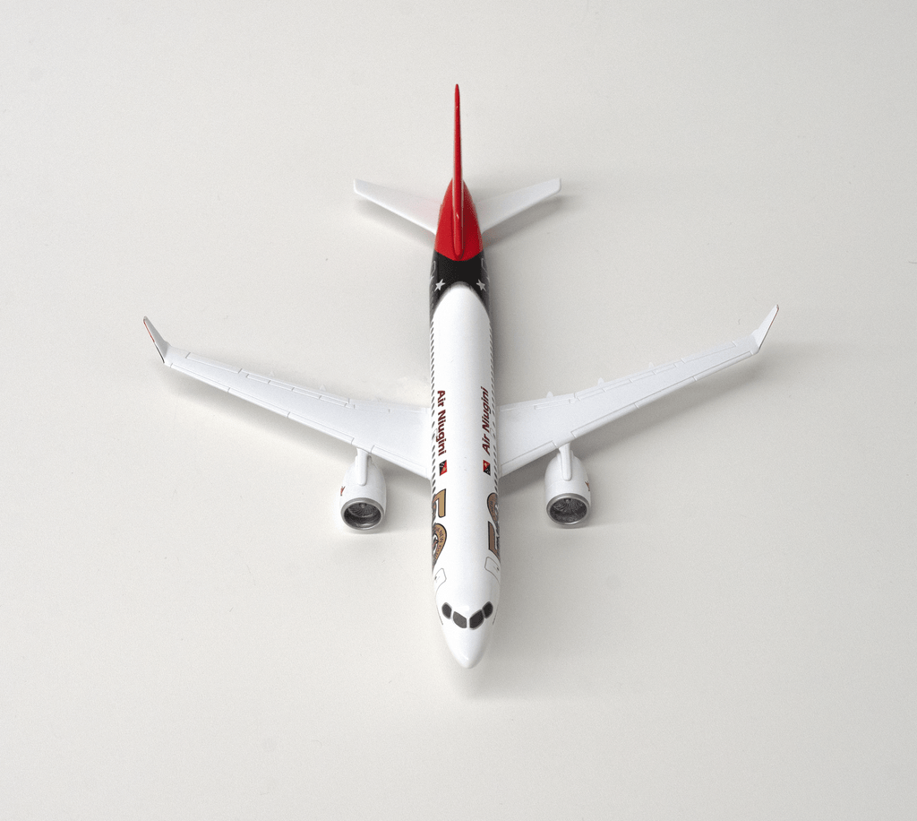 A220 1/200 Air Niugini 50th Anniversary