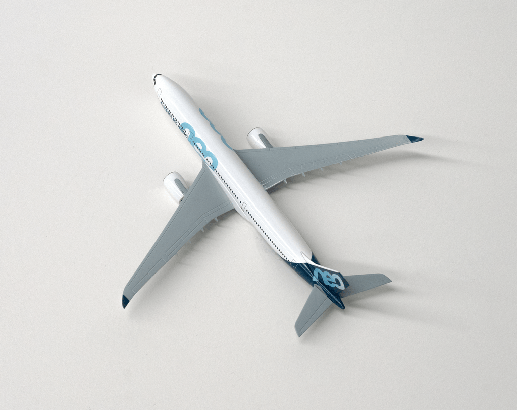 A330neo  1/400