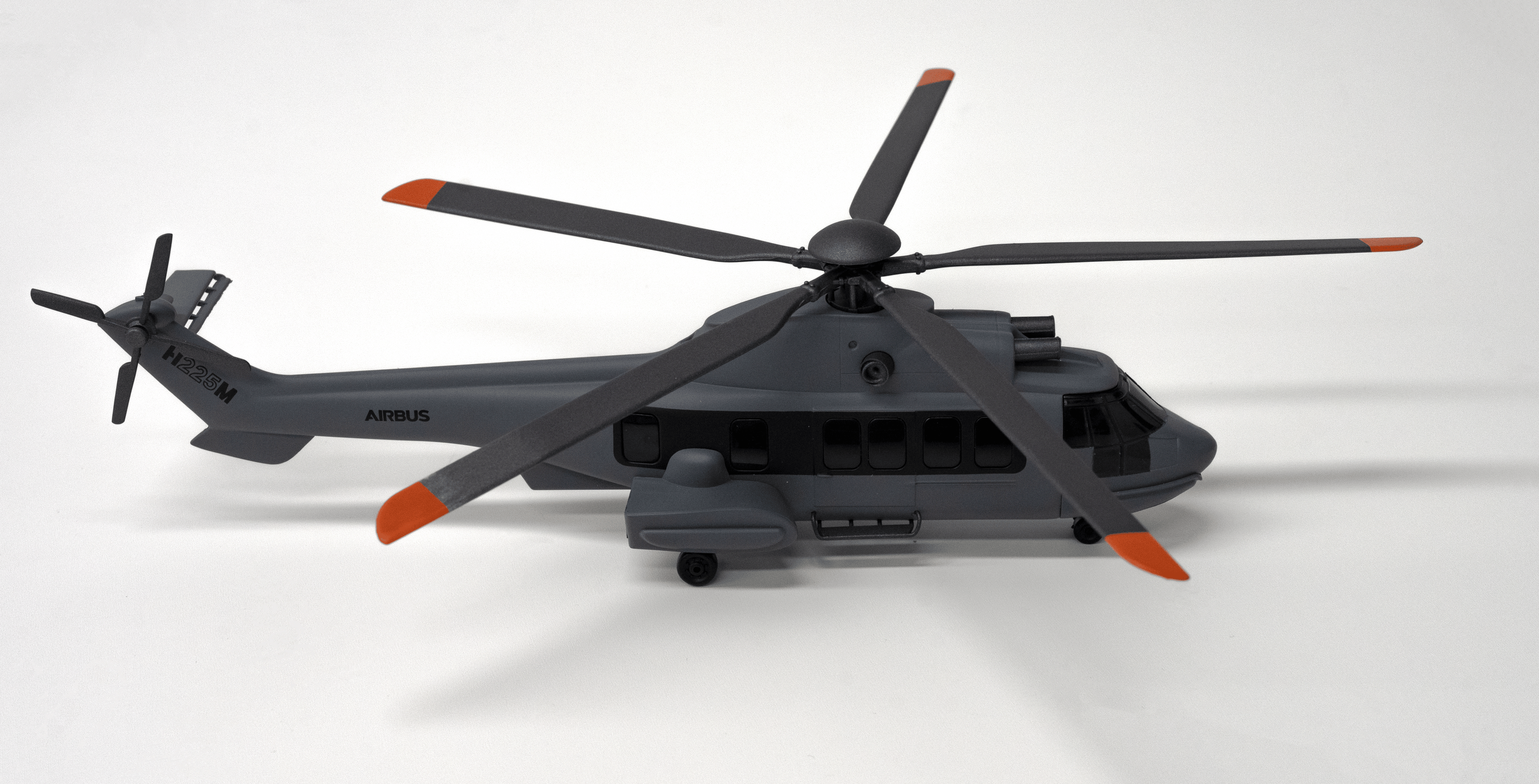 H225M  1/72