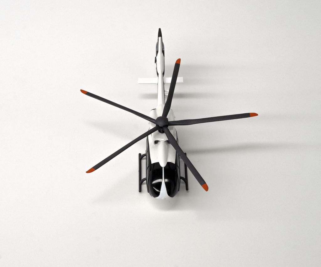 H145  1/72