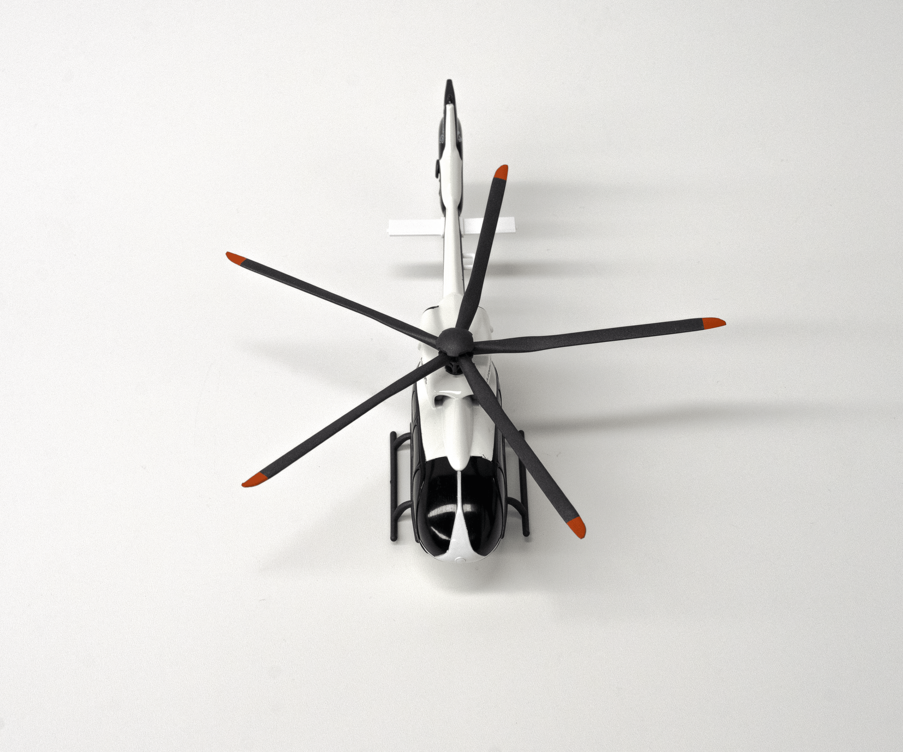 H145  1/72