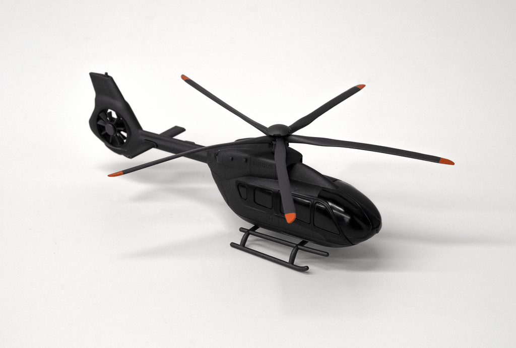 H145 VIP Model  1/72