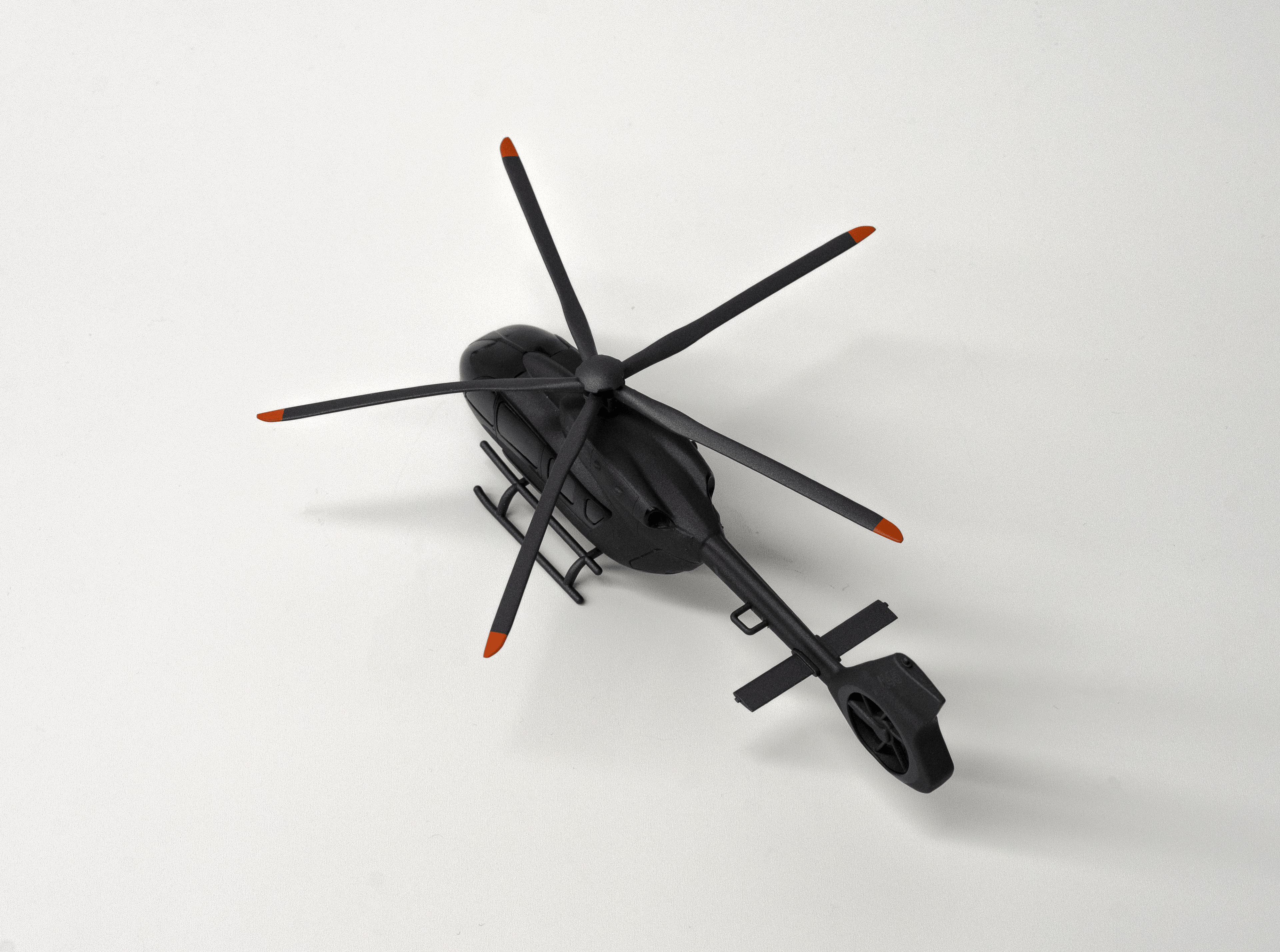 H145 VIP Model  1/72