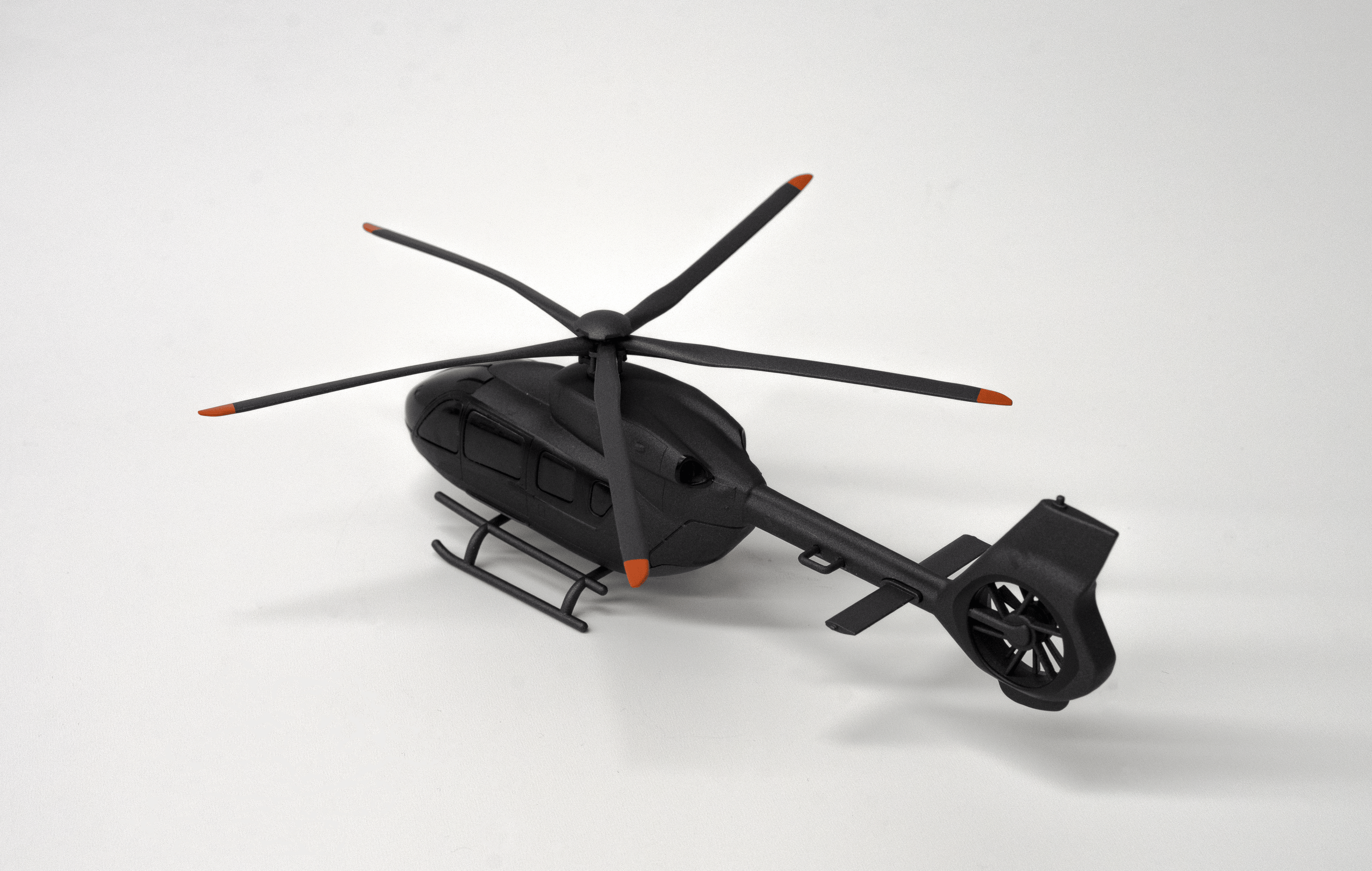 H145 VIP Model  1/72