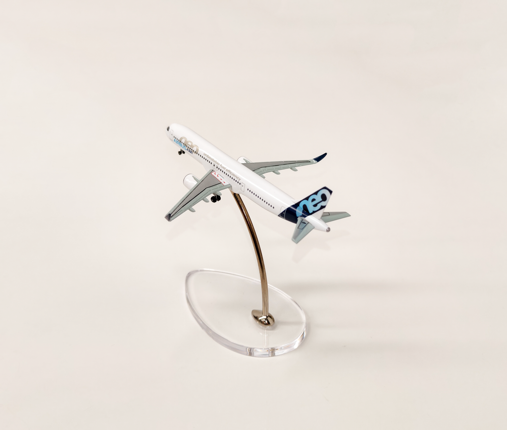 A321 neo  1/400