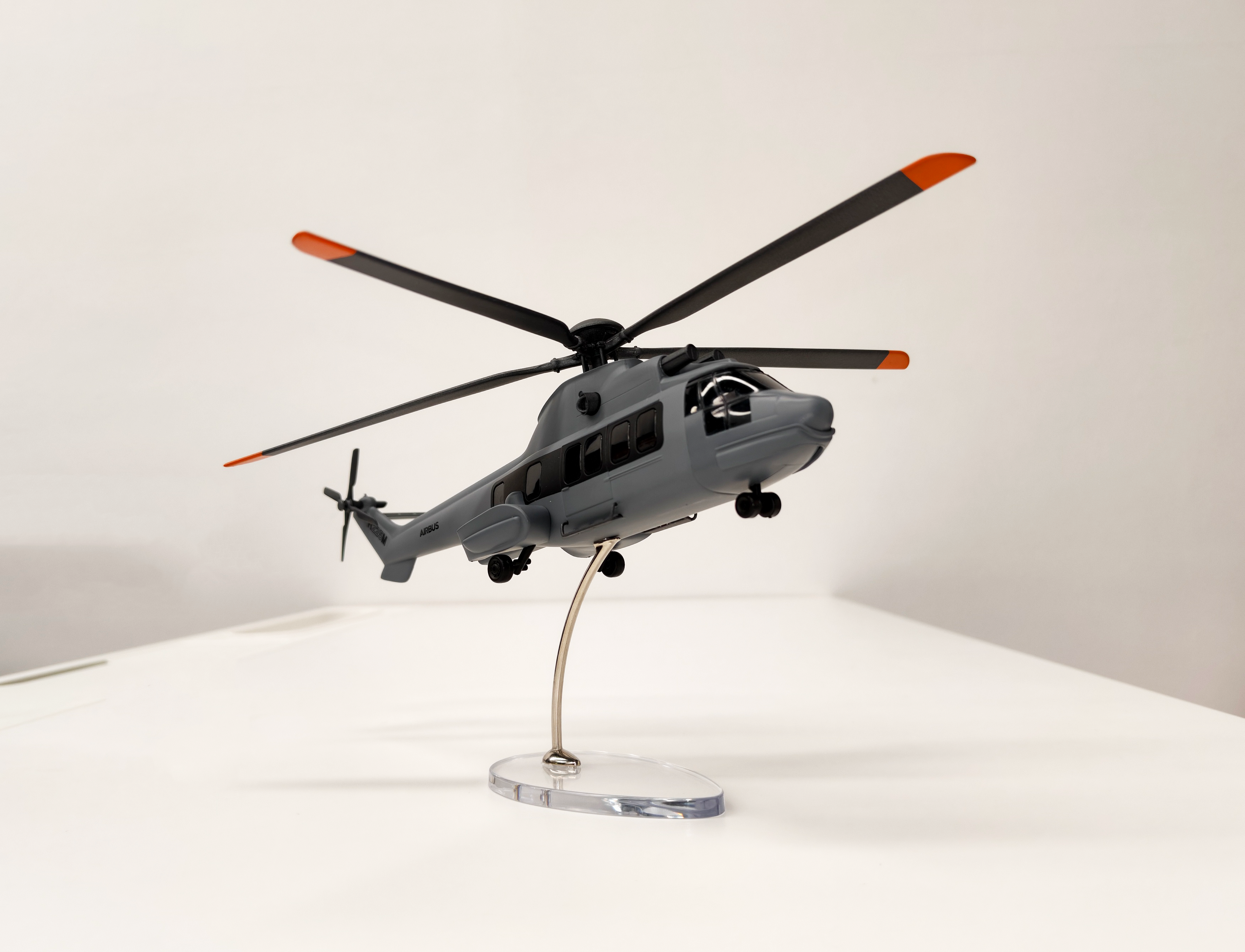 H225M  1/72