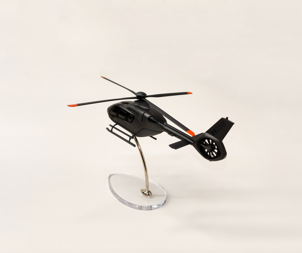 H135 VIP Model  1/72