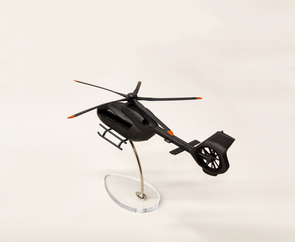 H145 VIP Model  1/72